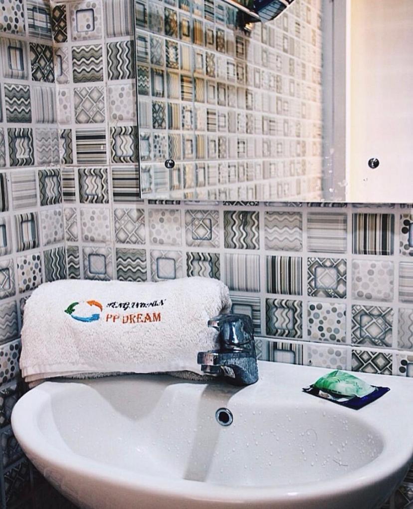 Pp Dream Guesthouse Singaraja Екстериор снимка